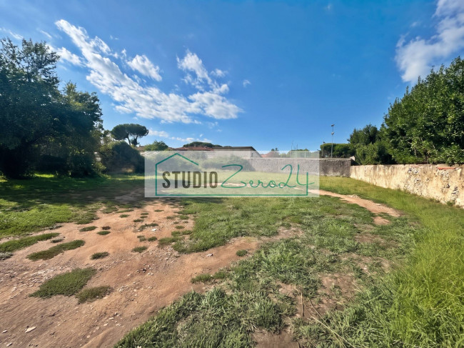 Single House for sale in Massa