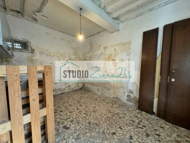 Single House for sale in Massa