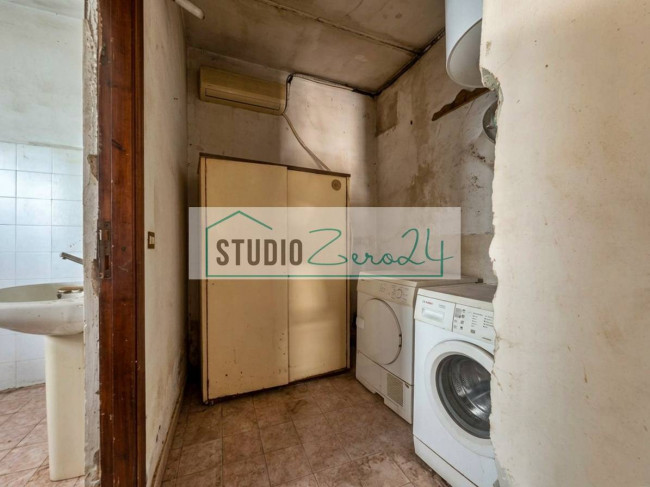 Single House for sale in Massa