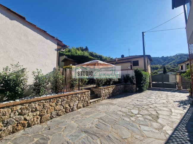Single House for sale in Camaiore