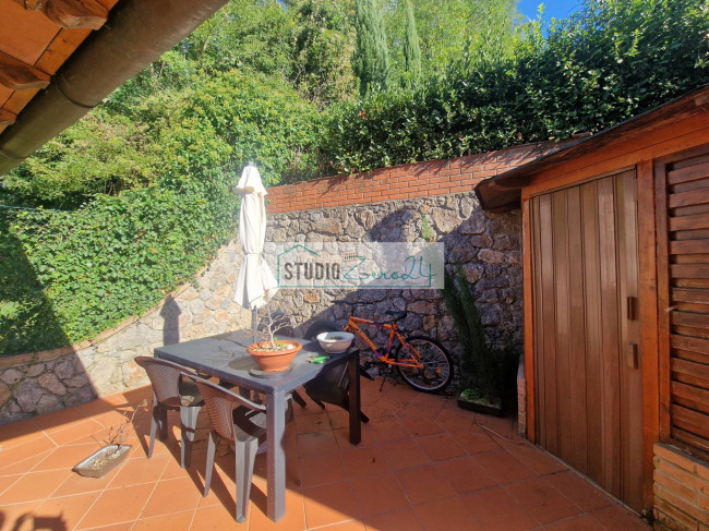 Single House for sale in Camaiore
