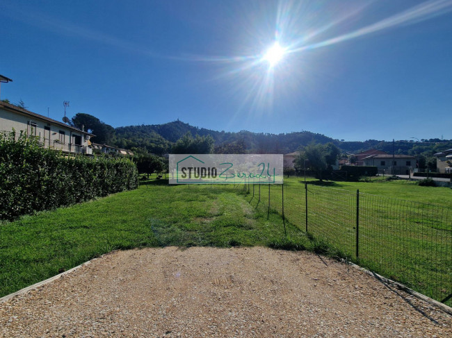 Single House for sale in Camaiore