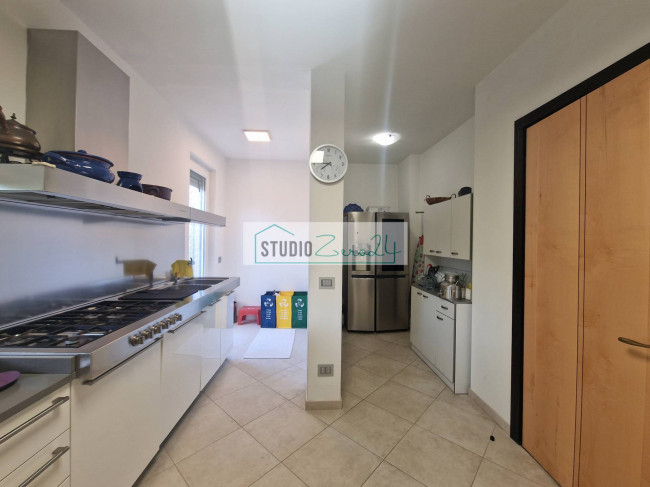 Villa for sale in Camaiore