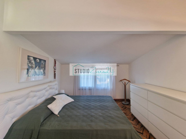 Villa for sale in Camaiore