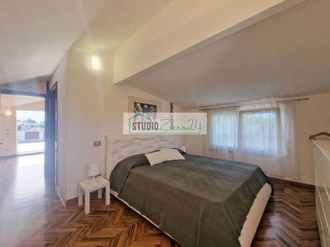 Villa for sale in Camaiore