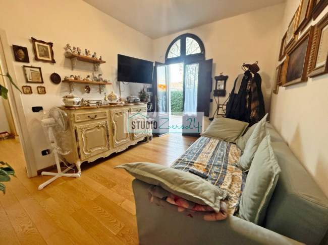 Single House for sale in Viareggio