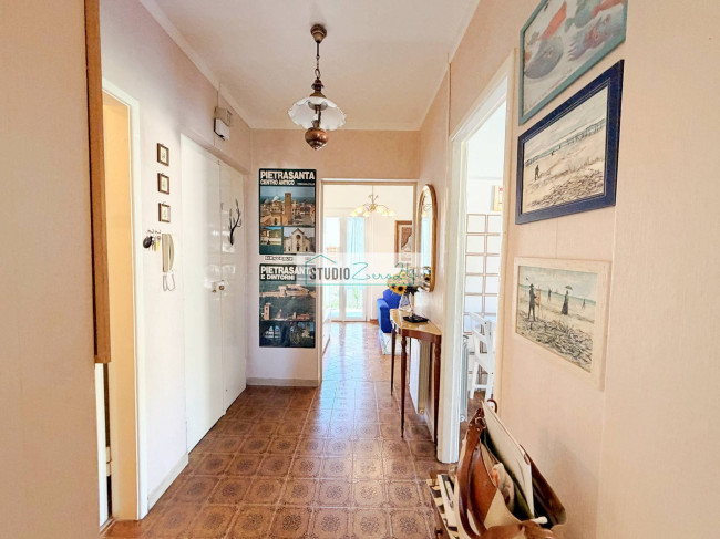 Apartment for sale in Pietrasanta