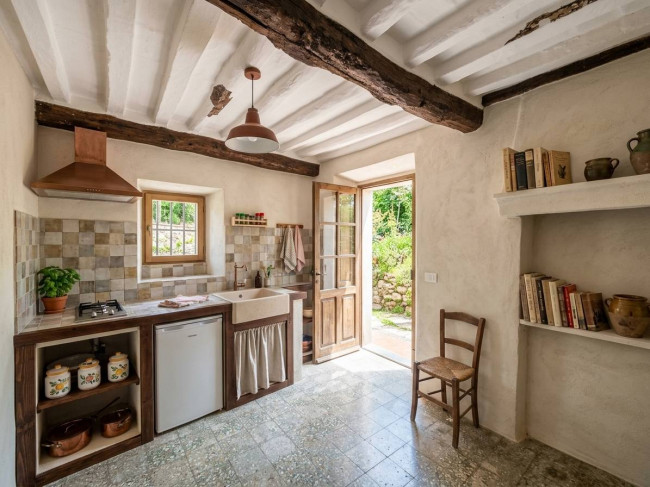 Terraced House for sale in Camaiore