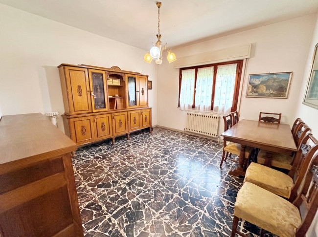 Casa singola in vendita a Seravezza