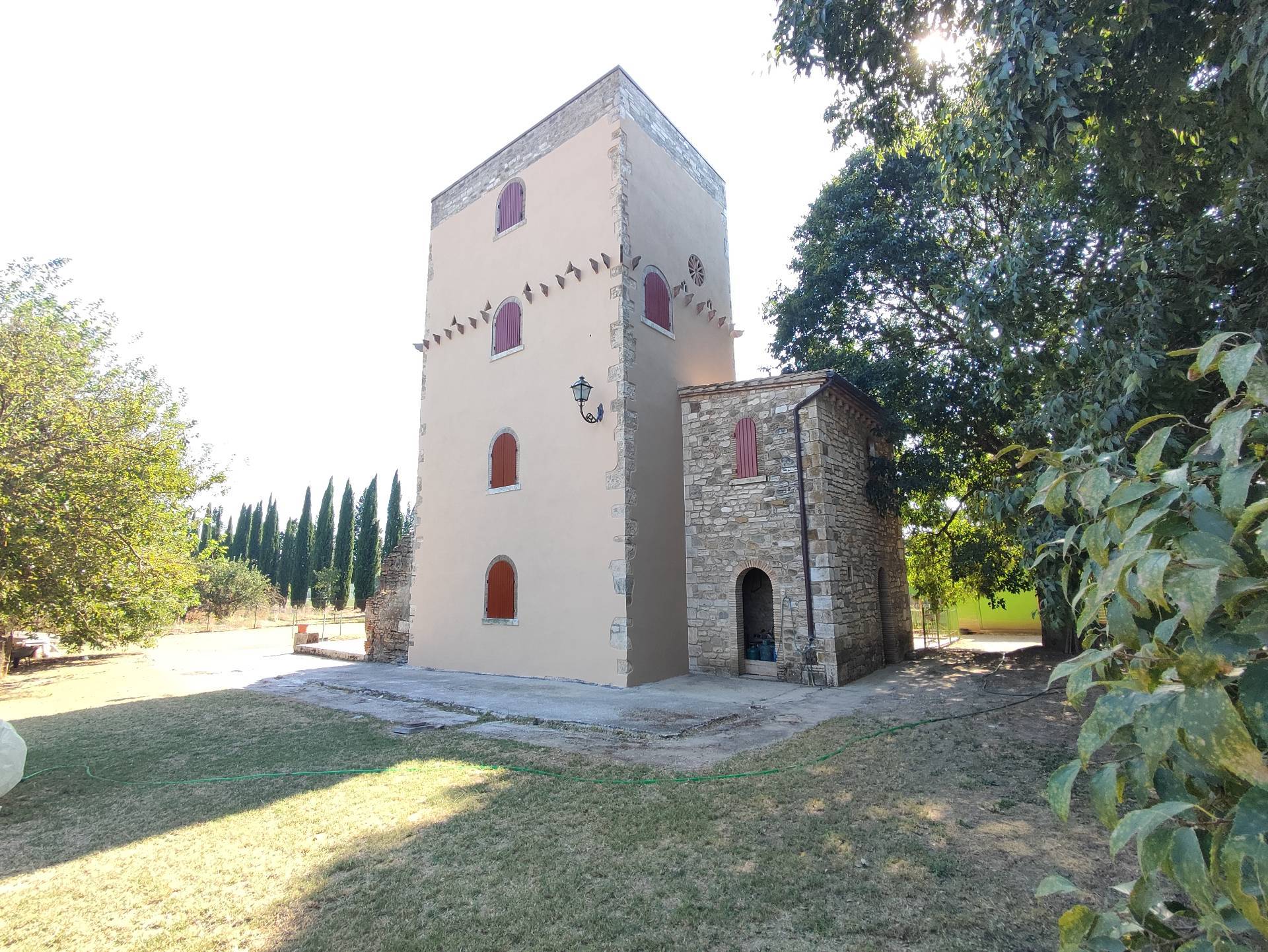Rustico in vendita a Orte