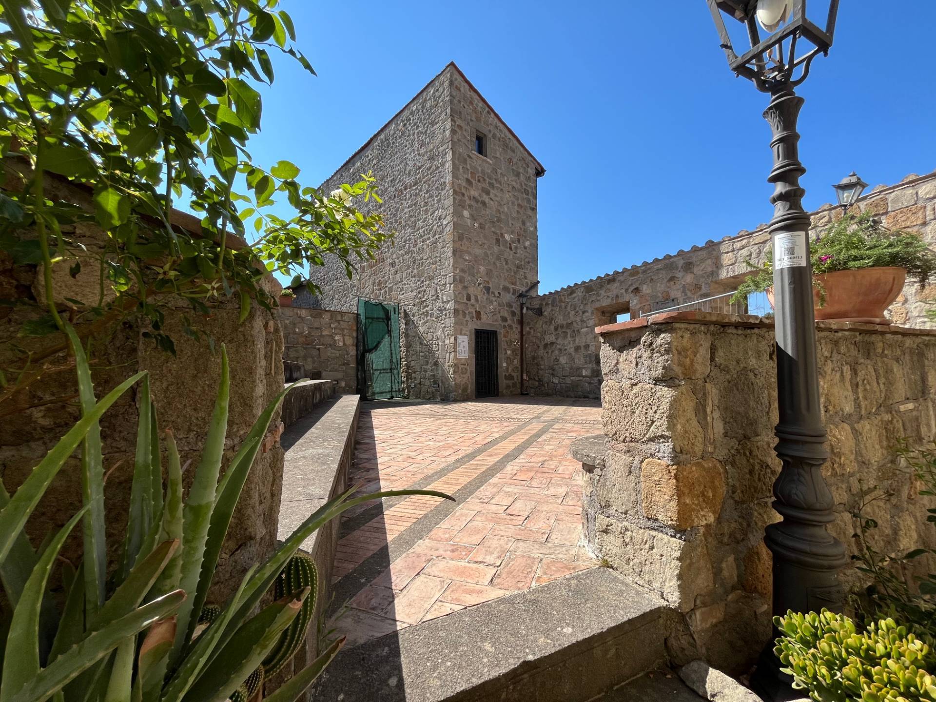 Casa singola in vendita a Bassano in Teverina