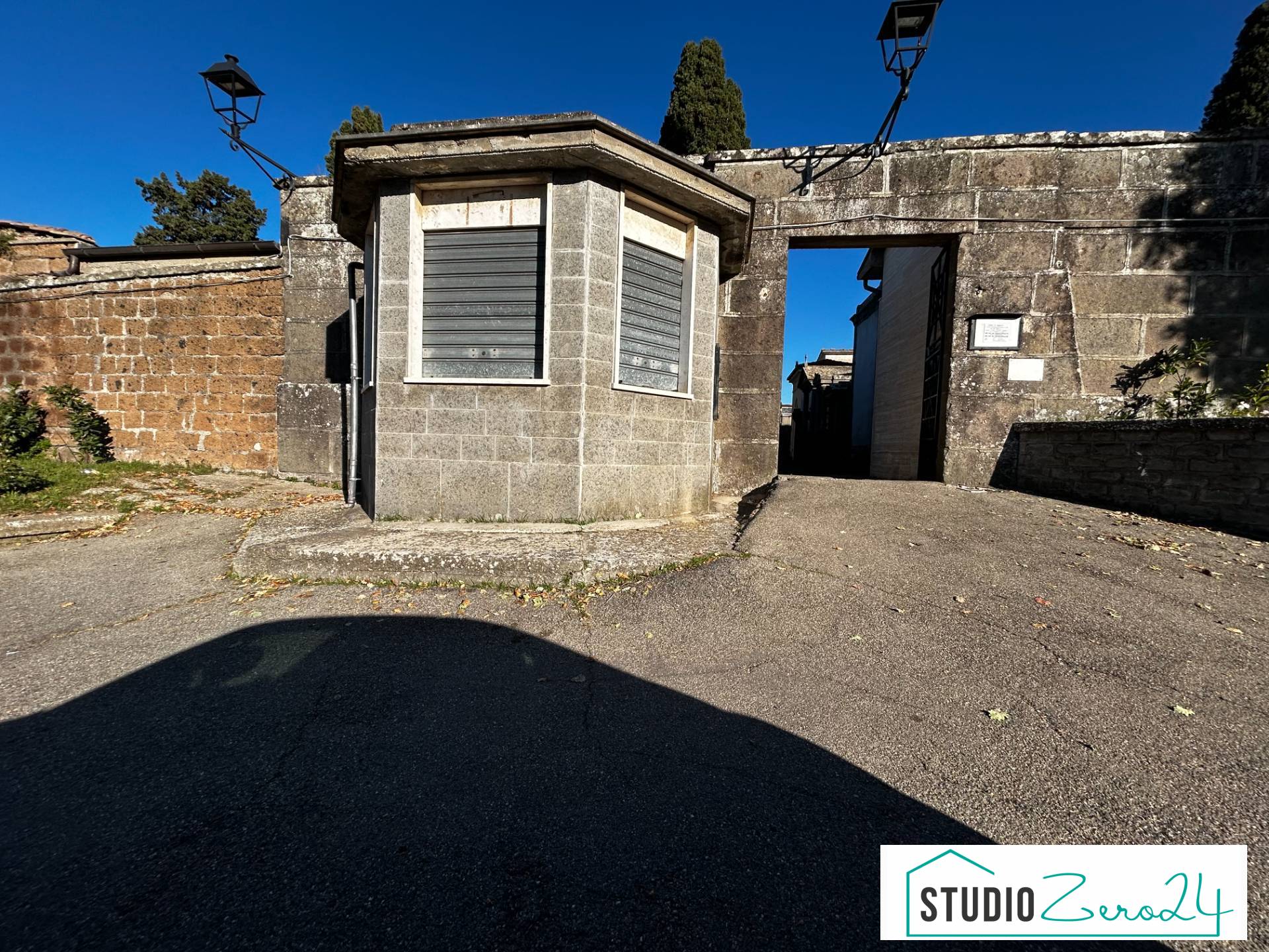 Locale commerciale in vendita a Vasanello