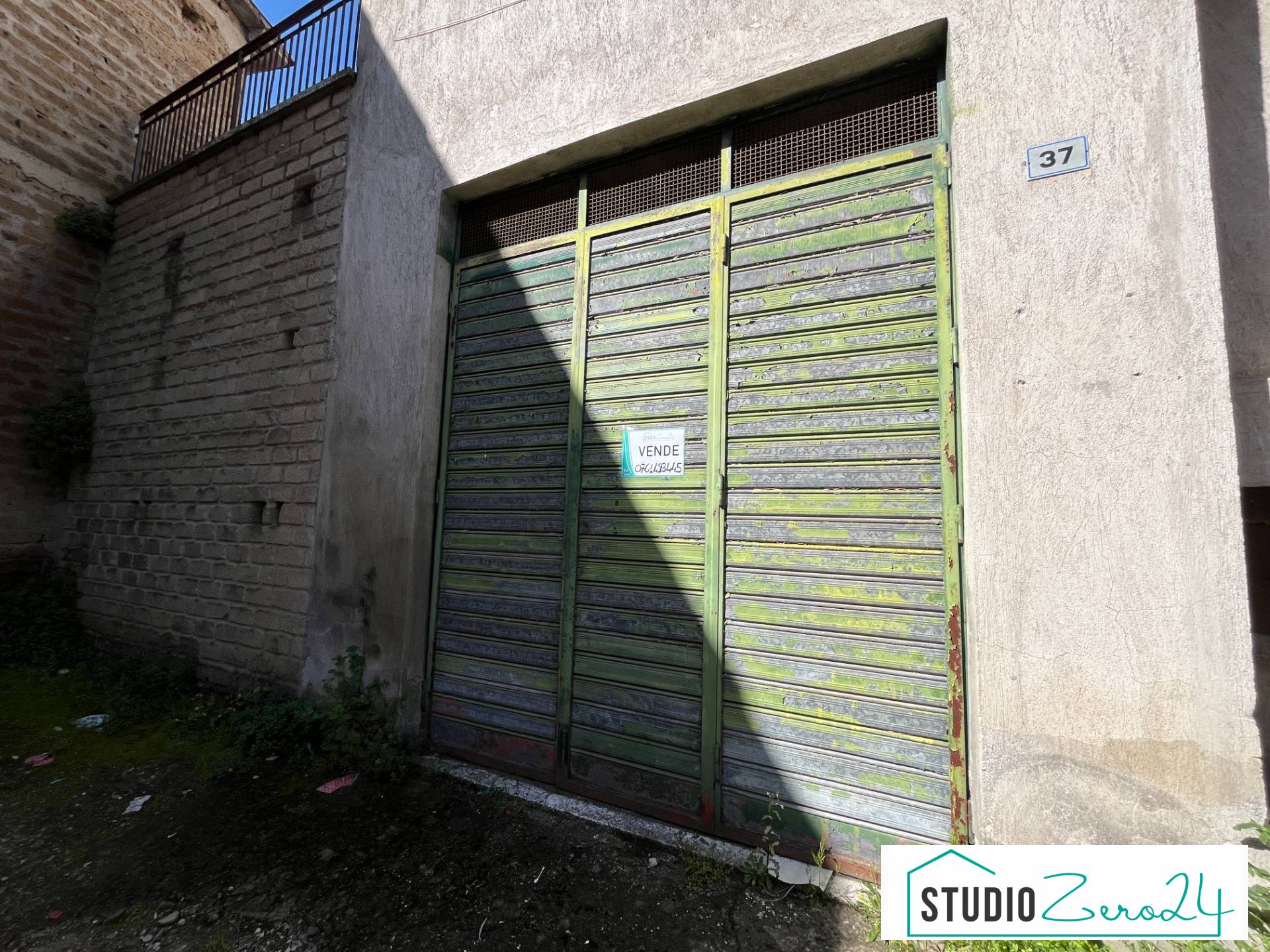 Magazzino in vendita a Vasanello