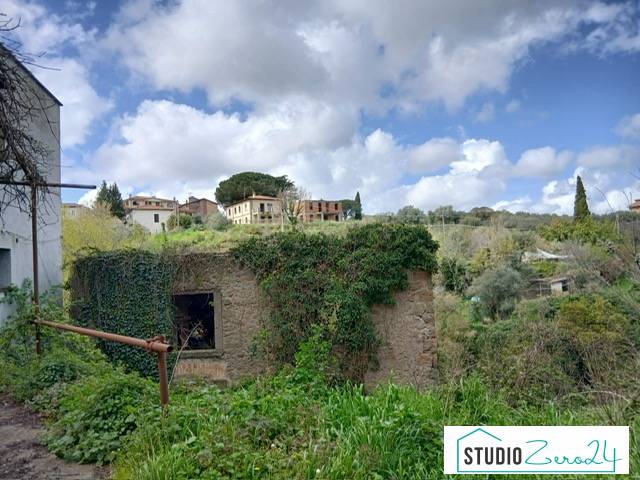 Box o garage in vendita a Viterbo