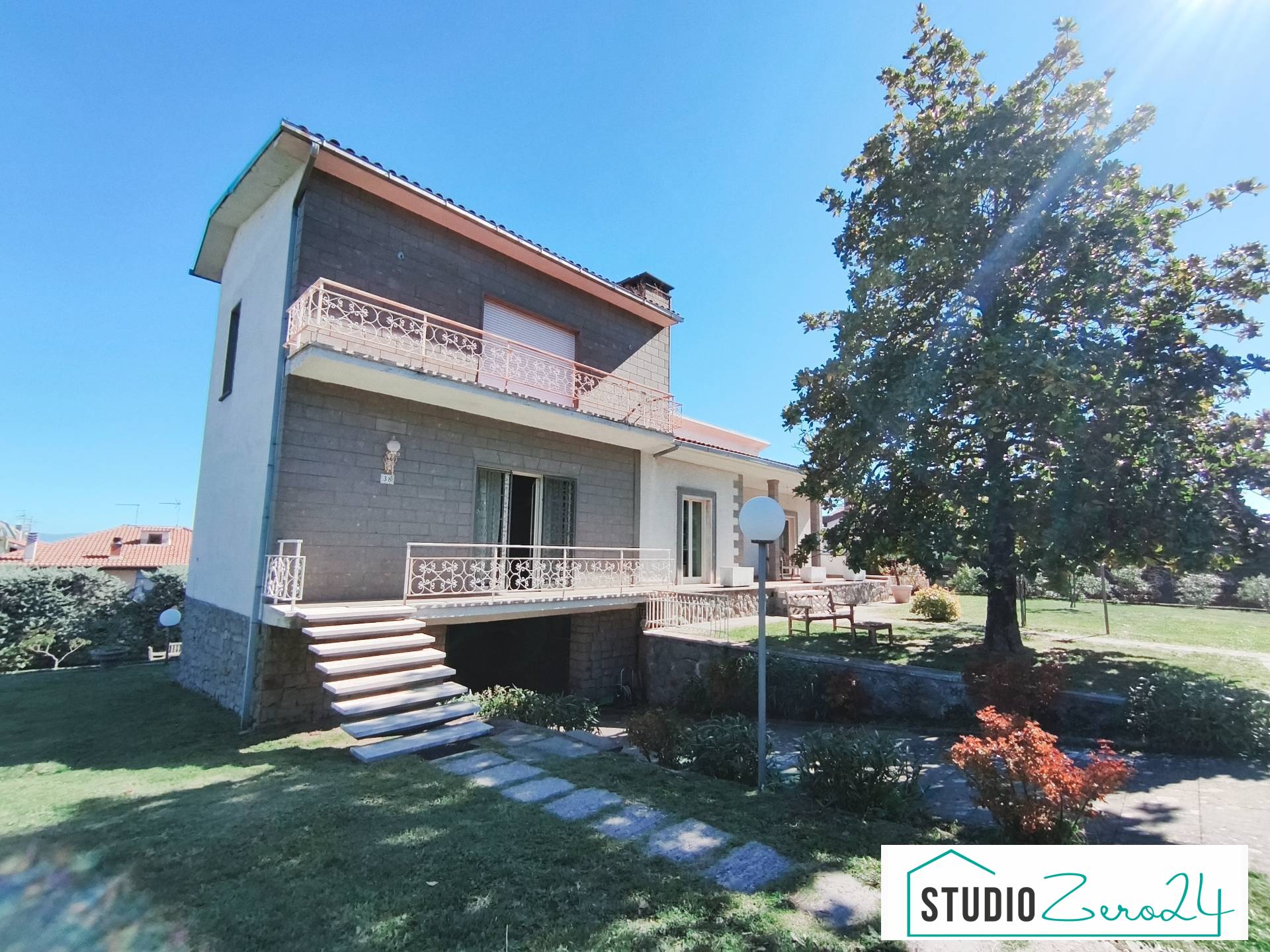 Villa in vendita a Soriano nel Cimino