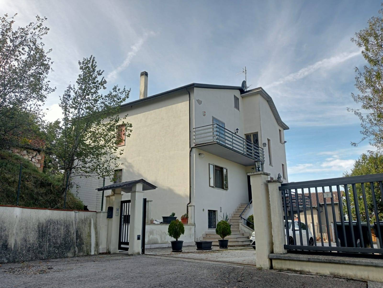 Casa singola in vendita a Narni