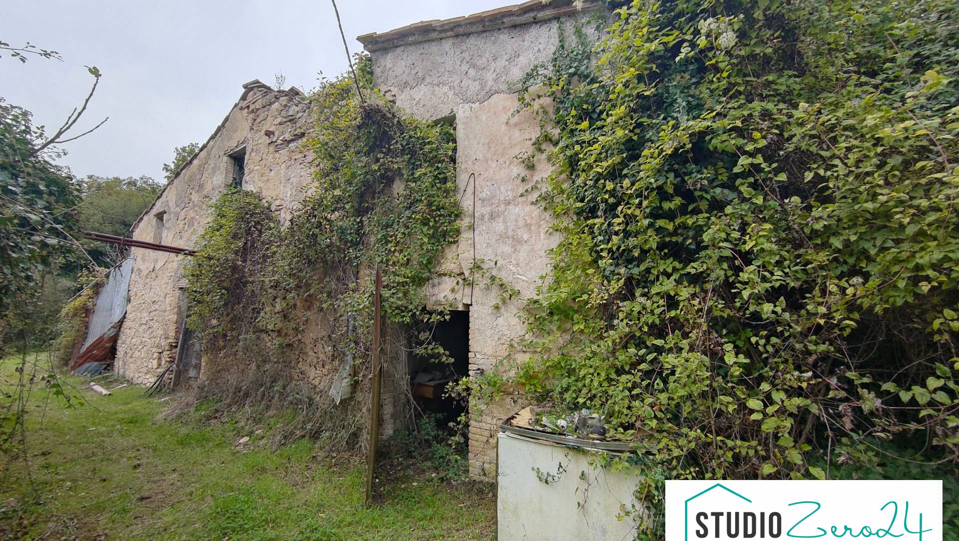 Casale in vendita a Amelia