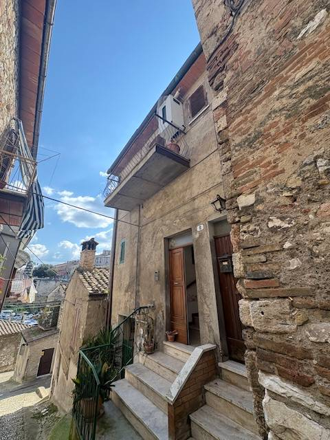 Appartamento in vendita a Narni