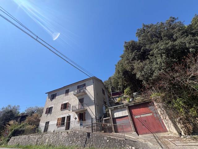 casa semi-indipendente in vendita a Narni