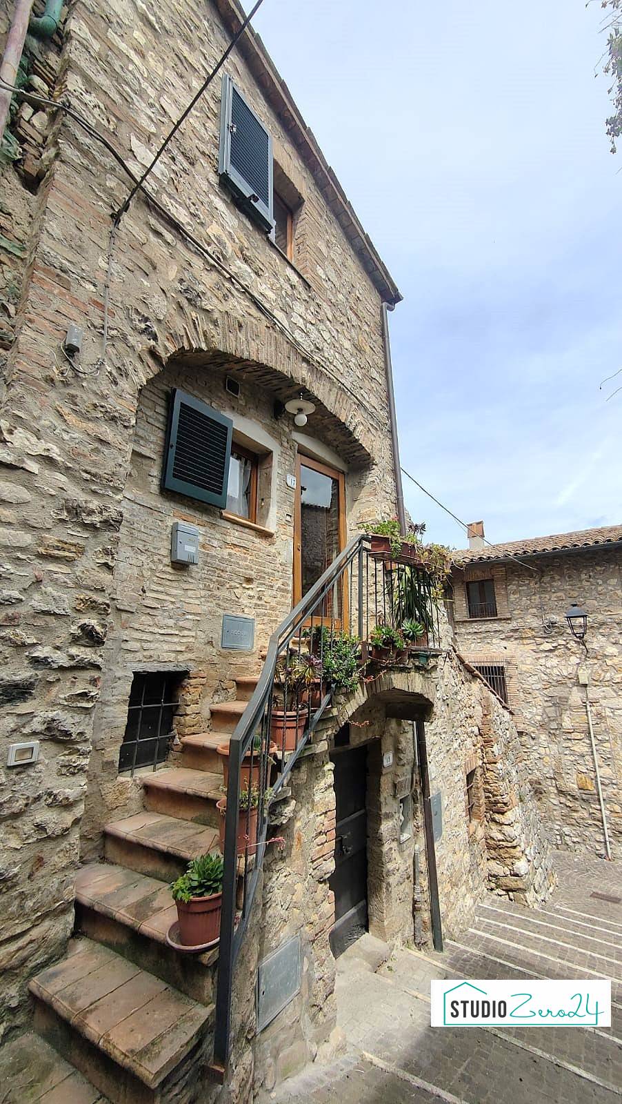 Apartment for sale in Montecchio
