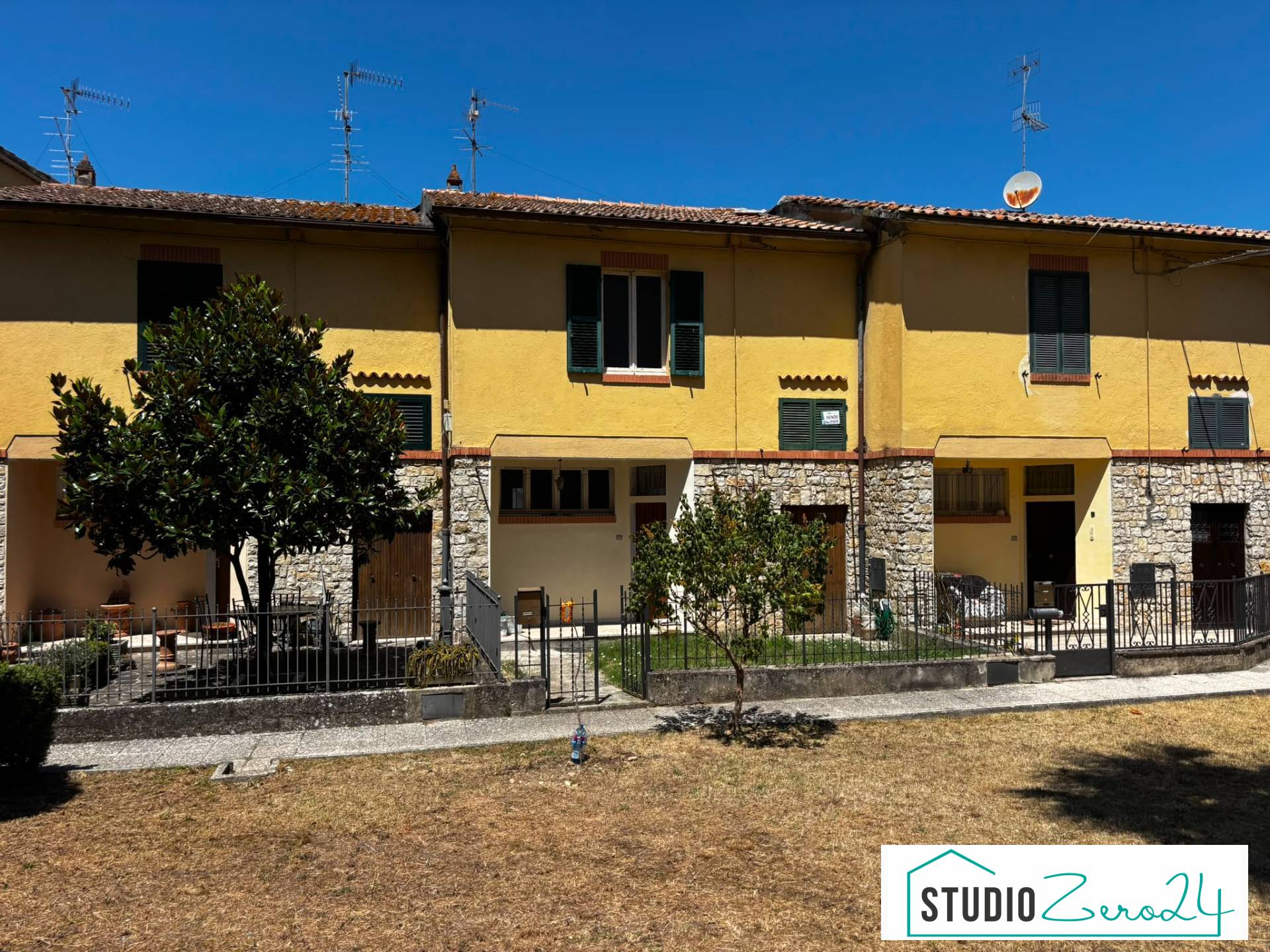 Villetta  trifamiliare in vendita a Amelia