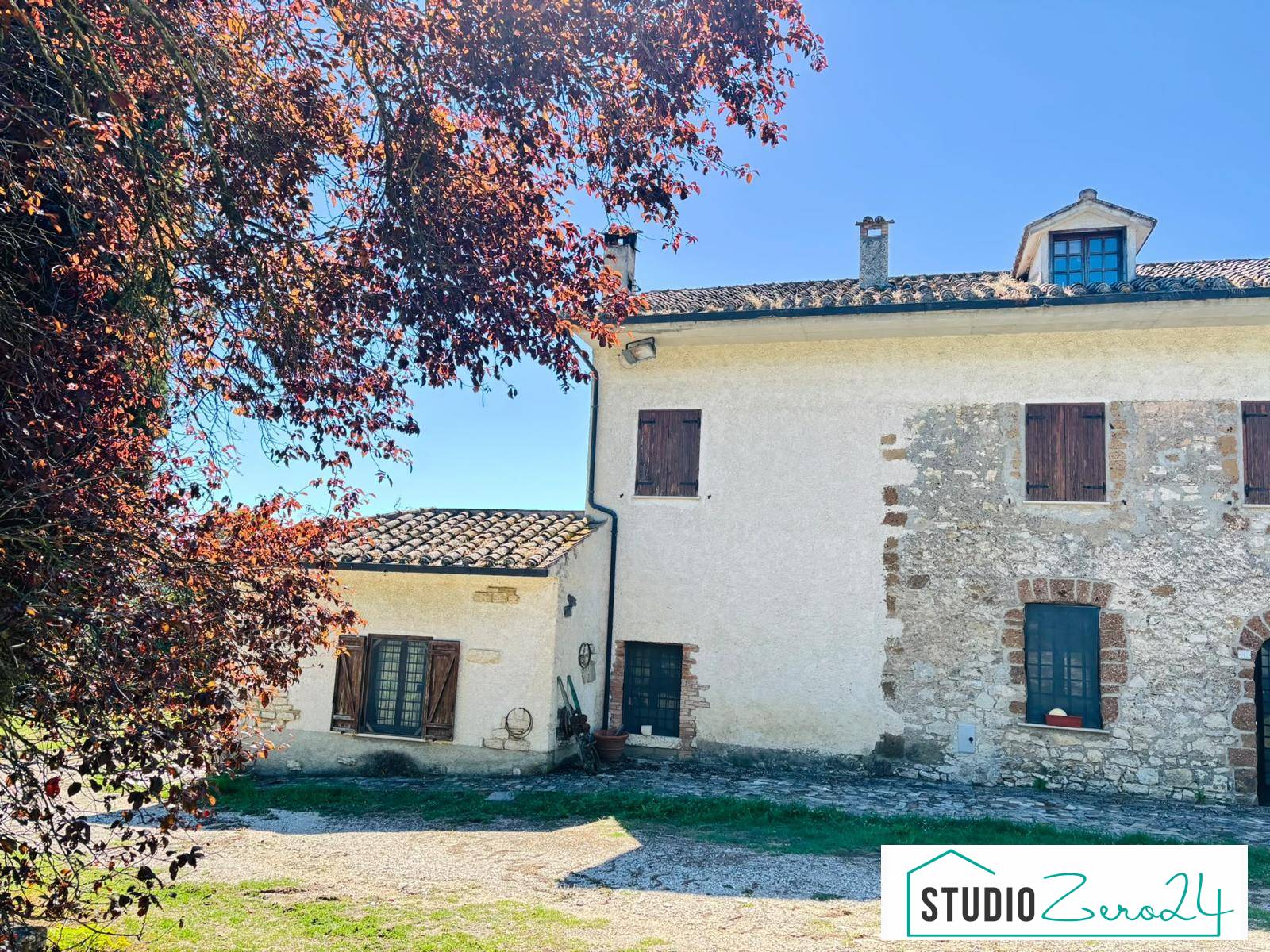 Single House for sale in Orte