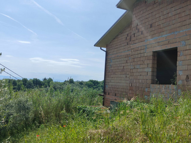 Casa singola in vendita a Soriano nel Cimino