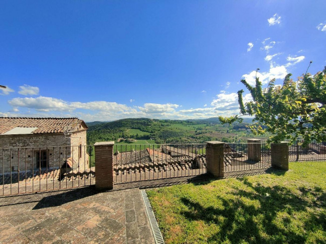 Palazzo Nobiliare in vendita a Amelia