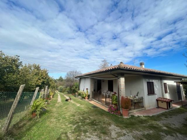 Villa in vendita a Soriano nel Cimino