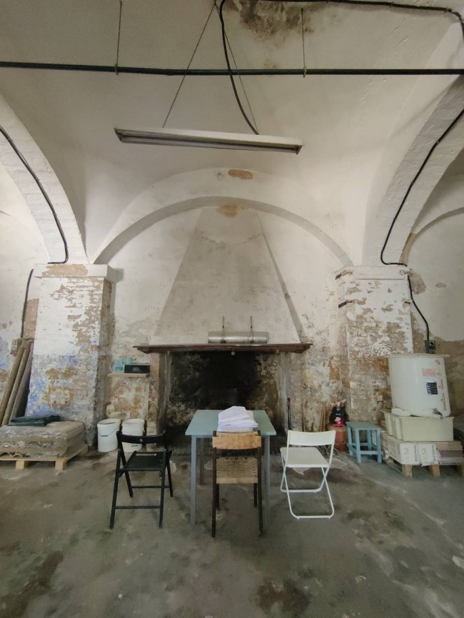 Deposito in vendita a Amelia