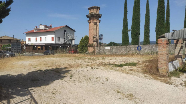 Deposito in vendita a Amelia