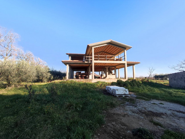 Villa in vendita a Vasanello