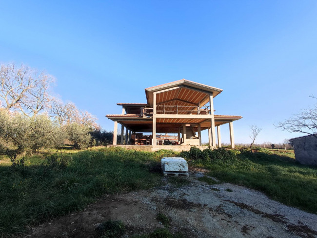 Villa in vendita a Vasanello