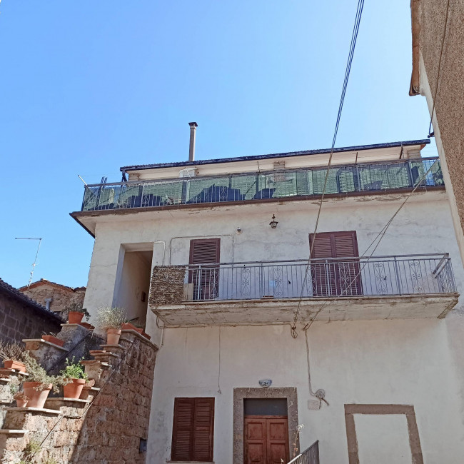 Appartamento in vendita a Soriano nel Cimino