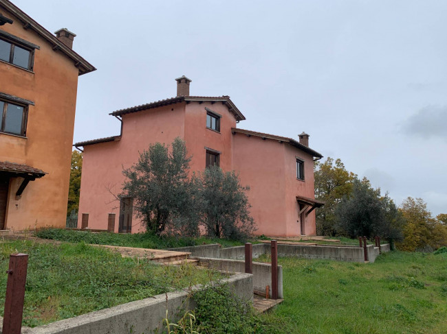 Villa in vendita a Avigliano Umbro
