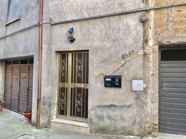 Appartamento in vendita a Vasanello