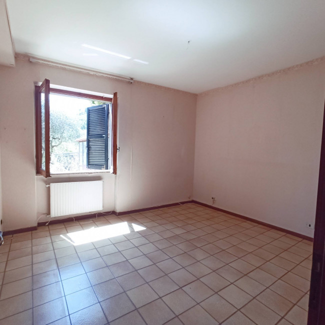 Appartamento in vendita a Soriano nel Cimino