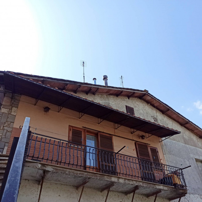 Appartamento in vendita a Canepina