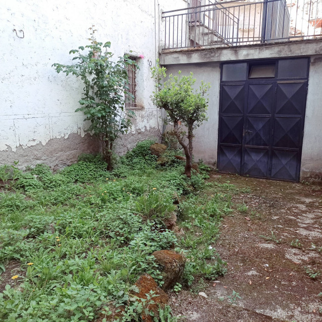 Appartamento in vendita a Canepina