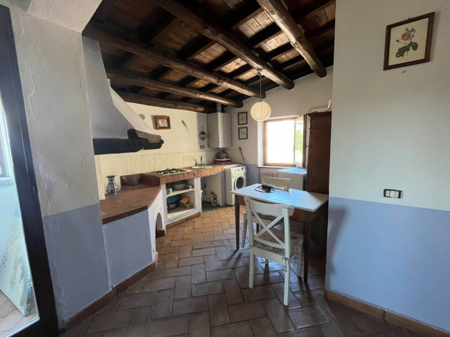 Appartamento in vendita a Bassano in Teverina