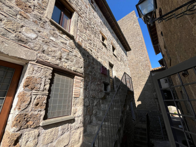 Appartamento in vendita a Bassano in Teverina