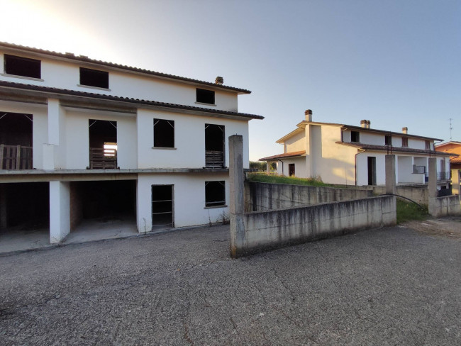 Villette a schiera in vendita a Vasanello