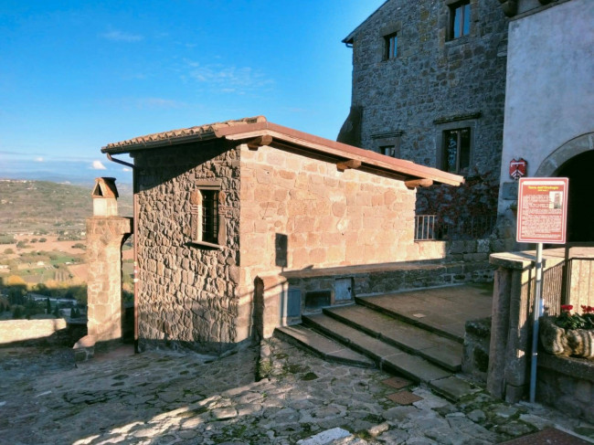 Appartamento in vendita a Bassano in Teverina