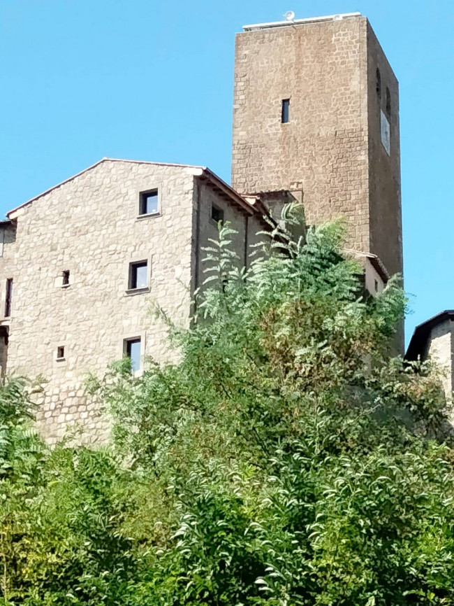 Appartamento in vendita a Bassano in Teverina