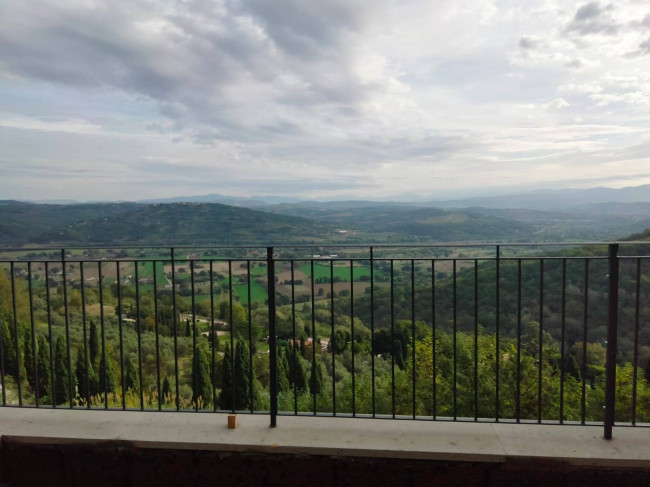 Appartamento in vendita a Bassano in Teverina