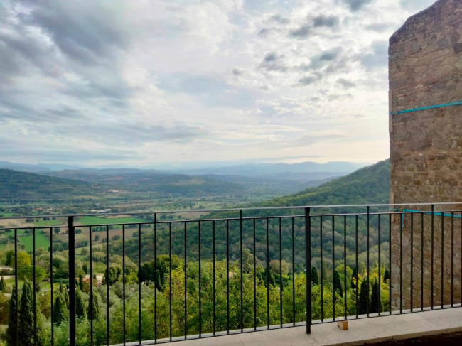 Appartamento in vendita a Bassano in Teverina