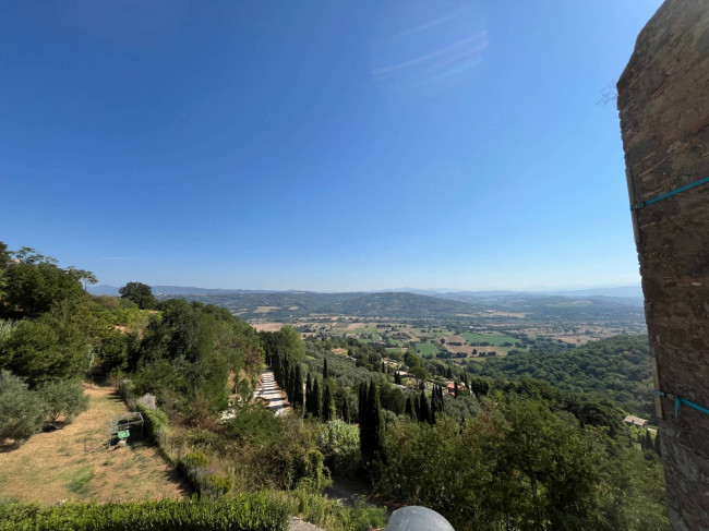 Appartamento in vendita a Bassano in Teverina