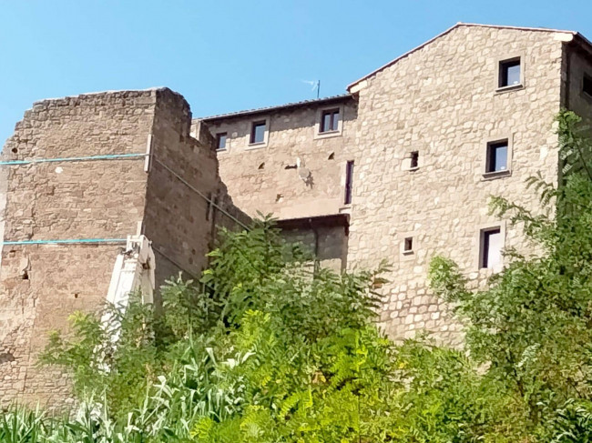 Appartamento in vendita a Bassano in Teverina