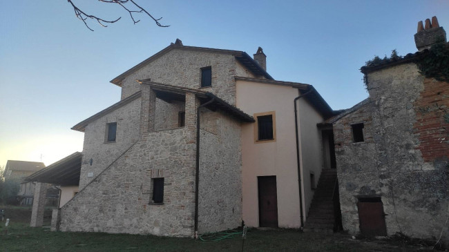 Appartamento in vendita a Avigliano Umbro