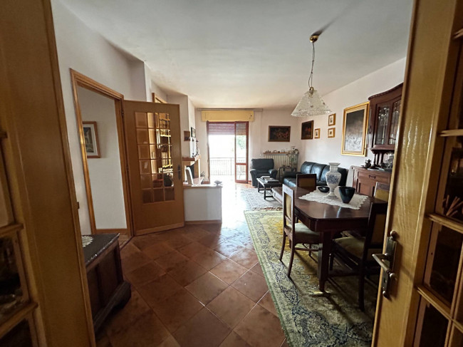 Appartamento in vendita a Vasanello